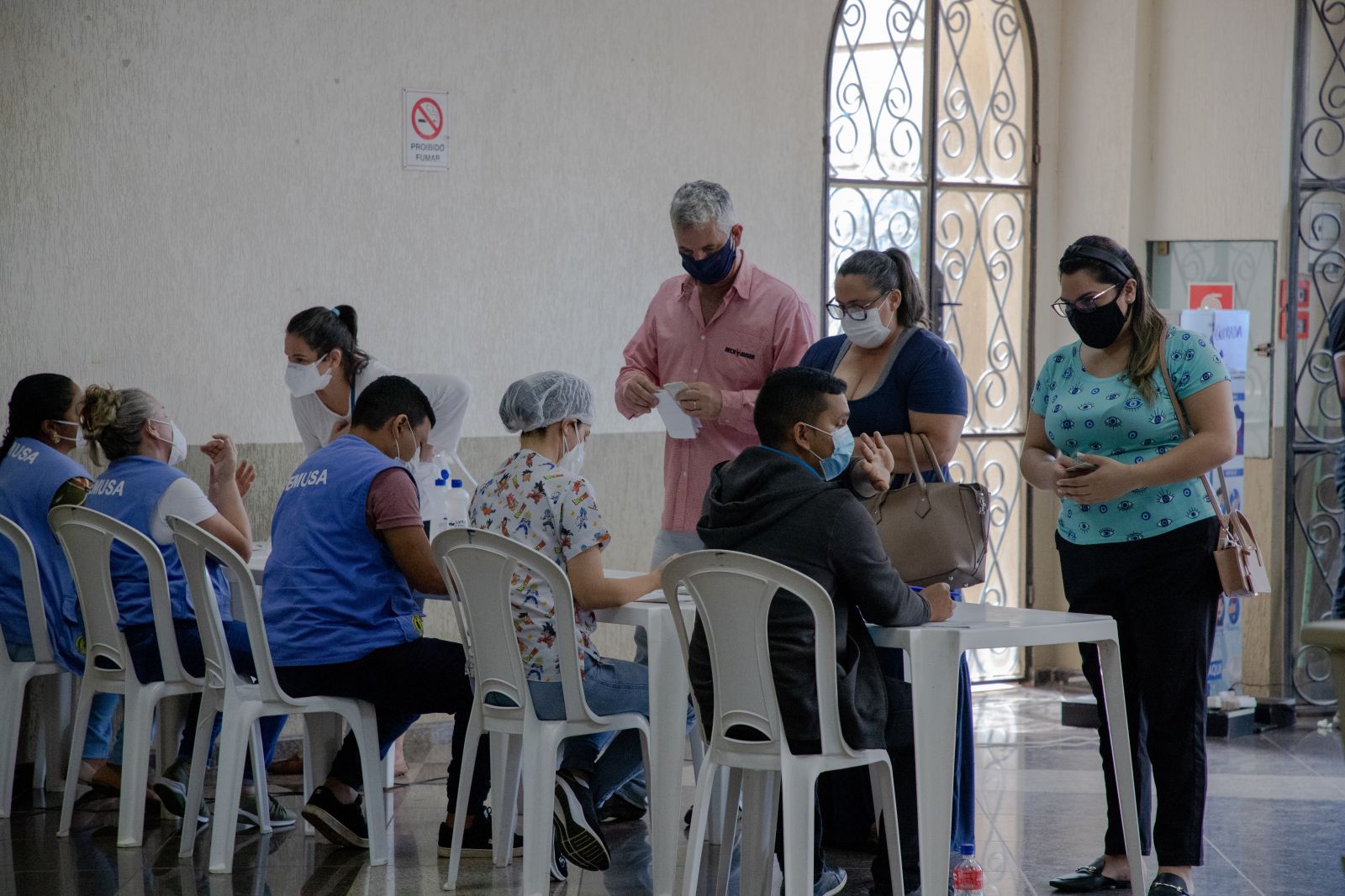 Trabalhador deve apresentar comprovante de vinculação ativa com o serviço de saúde